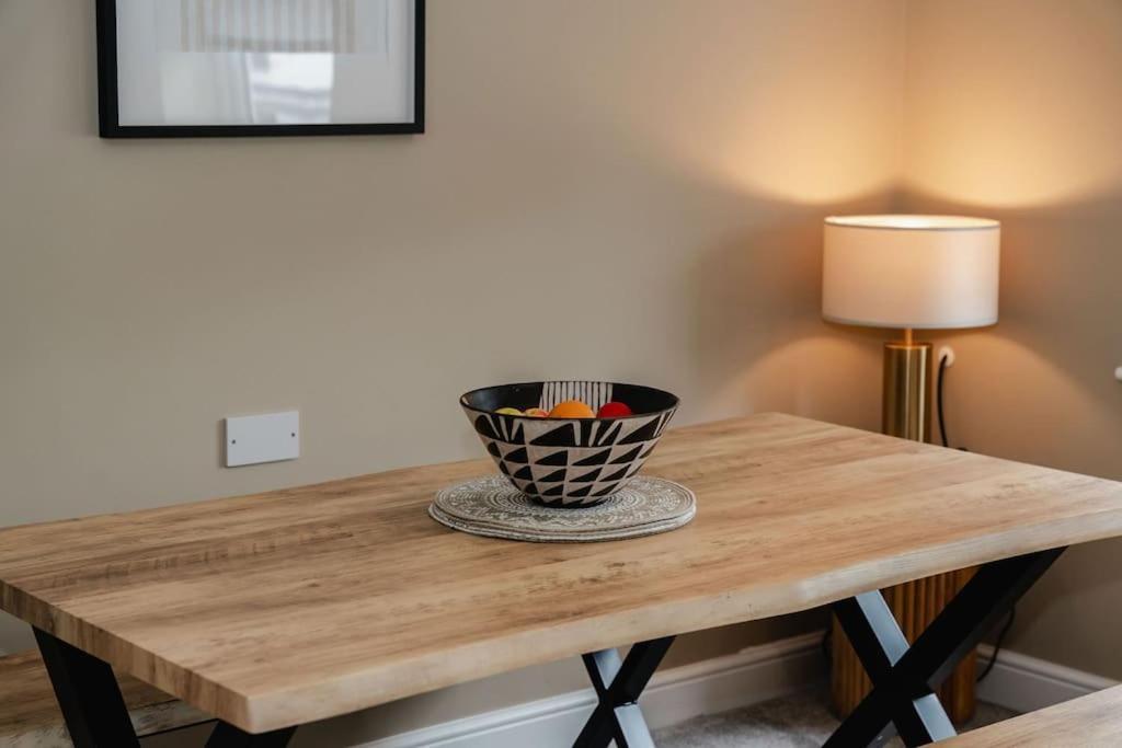 Boutique Apartment - Mazerystays Exley Exterior foto